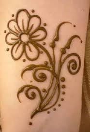 See more ideas about small henna, small henna tattoos, tattoos. 30 Simple Easy Henna Flower Designs Of All Time Keep Me Stylish Small Henna Designs Beginner Henna Designs Henna Flower Designs