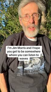 Your Jimspiration of the week 🔥 stay present and notice all the magic  around you! Ft our Seahorse crewneck! Get yours at jimmorris.com in our  bio🐬🌿✨