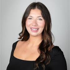 Lorena Jasso's Instagram, Twitter & Facebook