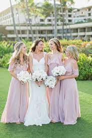 Bridesmaid Dresses For Your Hawaii Wedding Sea Light Studios Kauai Wedding Photographers 808 651 6450 Kauai Wedding Hawaii Wedding Photographer Light Pink Bridesmaid Dresses