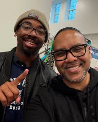 Today, OSU Hillel Board members pass down their torches to the newest  members! We are so excited for the upcoming year 🧡🦫