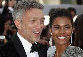 Maybe you would like to learn more about one of these? Tina Kunaki Podelilas Trogatelnymi Snimkami S Vensanom Kasselem V Den Godovshiny Svadby