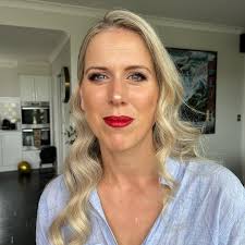 Great Gatsby …. Hair and makeup for these stunning ladies …. 40 never  looked so good 💃🏻🎂