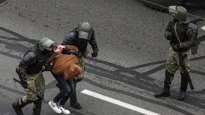 Belarus plane arrest student refuses to give in. News Am Wochenende Hunderte Festnahmen In Belarus Bei Protesten Gegen Lukaschenko Stern De