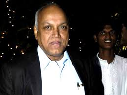 Kailash Kher celebrates his 1st wedding anniversary and son's 1st birthday 