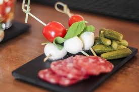 כדי לעזור לך להתמצא ברחבי פיזה, הנה שם העסק וכתובתו בשפה המקומית. Stuzzichini Da Aperitivo Foto Di Passus Roma Tripadvisor