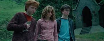 Harry potter and the prisoner of azkaban. Trivia How Well Do You Remember Prisoner Of Azkaban 15 Years Later
