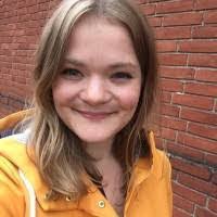 Amanda Bakke's Instagram, Twitter & Facebook