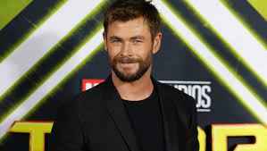 Christopher hemsworth (born 11 august 1983) is an australian actor. Chris Hemsworth Nimmt Fat Thor Mit Humor