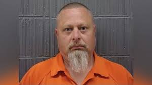 Asesinatos de Delphi, Indiana: el sospechoso le dijo a su esposa que había  matado a dos adolescentes, según documentos judiciales