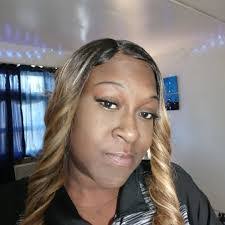 Tonya Crowder's Instagram, Twitter & Facebook