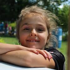 centredartsmartiaux @sam_gig * * * * * #entreprisefamiliale #familybusiness  #centredartsmartiauxkaizen #cochon #cochonminiature #minipig #artsmartiaux  #martialarts #businessowner #coowner #partner #partnership #family  #familyphotography #daughter ...