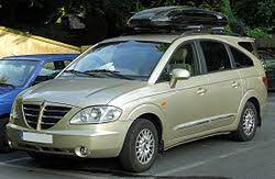 The seats can be folded to act as tables or folded further (doubl. Ssangyong Rodius Wikipedia