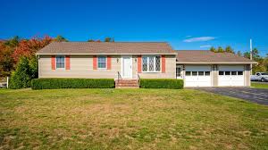 FOR SALE: 138 Guinea Rd Biddeford ME