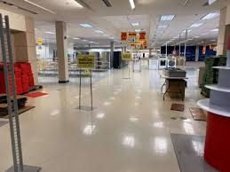 Ingram park mall is located at united states, san antonio, 6301 nw loop 410. Photos Show Final Days Of Sears At South Park Mall After More Than 60 Years On The South Side