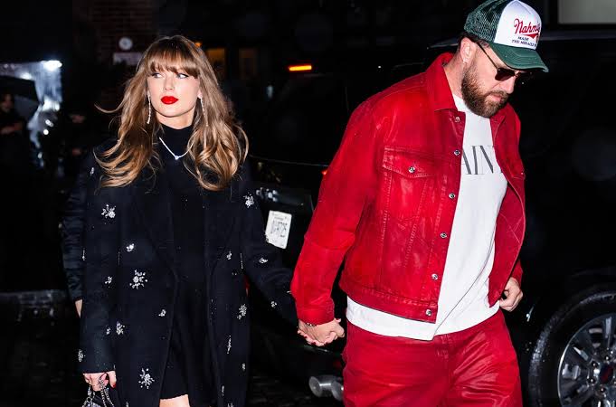 Taylor Swift và Travis Kelce: Cổ tích của người lớn mà mọi cô gái trên đời  đều xứng đáng có được!