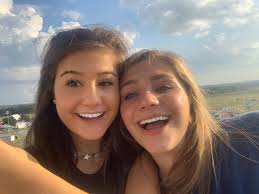 Going to fair makes me happy