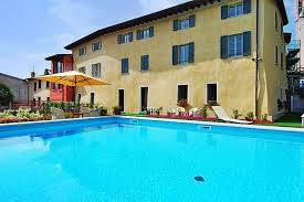 Apartments Villa Antica Torre San Felice Del Benaco Lake Garda Gardalake Com Villa Lake Garda Holiday Places