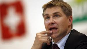 Les Etats accordent un répit à Toni Brunner