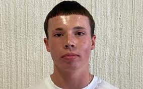 BOYS SWIMMING: Benne, Hager qualify first at conference meet