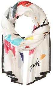 Birthday Gift Ideas For 40 Year Old Woman Our Delightful List Of Gift Ideas For A 40 Year Old Woman Will Ensure You Re Seen As The Ultimate Gift Giver On Her Cream Scarves Kate Spade New York Old Women