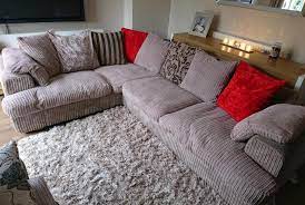Dfs danica style black grey fabric corner sofa w285cm x w220cm seat d97cm 398 00 pic uk. Sofa Corner Dfs 2013 Dfs Corner Sofa In Sk8 Green Fur 100 00 Zum Verkauf Shpock De See More Ideas About Dfs Sofa Sofa Dfs