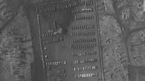 Russian forces are massing on Ukraine's border. Bluff or not, Putin is  playing with fire - CNN