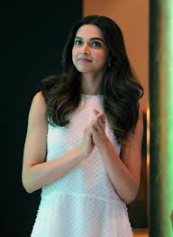 Cute Beautiful Smiling Deepika Padukone Deepika Padukone Style Bollywood Celebrities Beautiful Bollywood Actress