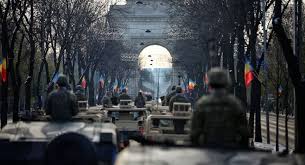 Din blocul de paradă al mai au făcut parte elevi ai şcolii de agenţi de poliţie septimiu mureşan cluj napoca, grupării de jandarmi mobilă cluj napoca, şcolii militare de subofiţeri jandarmi petru rareş fălticeni şi reprezentanţi ai inspectoratului general pentru situaţii. Ziua NaÈ›ionalÄƒ A Romaniei Parade Militare La BucureÈ™ti È™i Alba Iulia Video