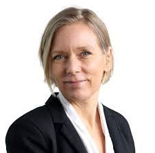 Tara Kinney's Instagram, Twitter & Facebook