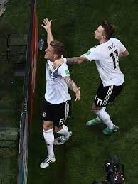 Toni Kroos On Twitter Toni Kroos Midfielder Football Match