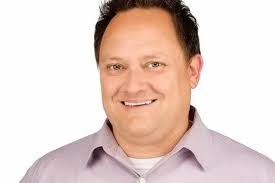 Is Steve Harris from KMOV Married? Age, Wife, Children, Salary