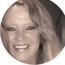 Jodi Johnson's Instagram, Twitter & Facebook