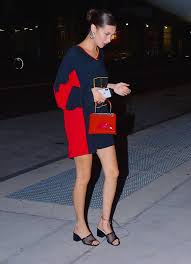 Watch bella unpack 11 more outfits in the video. 22 Reasons Bella Hadid S Style Is The Coolest Who What Wear