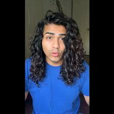Start by applying a golf ball sized amount of mousse to damp hair before blowing dry, then hit it with. Mouse Gel Mousse For Curly Hair