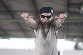He is regarded as the pioneer of punk in spanish in latin america, with his band los violadores. Cpg23nclwxctom