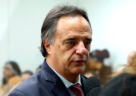 AUDIÊNCIA PÚBLICA NA ALMG DESTACA IMPACTOS DA PROPOSTA DE REGULAMENTAÇÃO  PARA O SETOR HOTELEIRO E TURISMO EM MINAS GERAIS