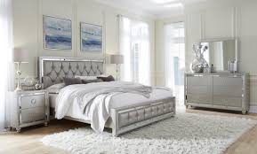 We make decorating easy with matching sets to help make your life easier and organized. Modern 4pc Bedroom Set Queen Size Bed Nightstand Dresser Mirror Riley Woodbridge Va Furniture Stores