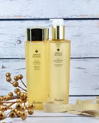 Unboxing beard wash (the irish royale) & hair serum with argan oil from amazon.in. Guerlain Abeille Royale Cleansing Oil Fortifying Lotion Youth Watery Oil Double R Serum Review The Happy Sloths Beauty Makeup And Skincare Blog With Reviews And Swatches