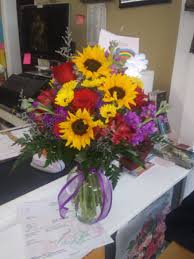 You complete your purchase and we'll send a beautifully designed virtual gift right away via email, including your card message and a picture of the flowers you chose. Flowers By Tara Delivers Birthday Get Well Bouquets Balloons To The Home
