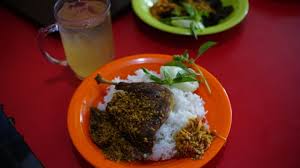 Nasi bebek sinjay merupakan salah satu makanan khas surabaya, aslinyamakanan ini cuma ada di madura, tapi lama kelamaan cabanga sudah muncul di surabaya. 10 Alamat Nasi Bebek Sinjay Di Jakarta Selatan Pusat Utara Barat Timur Kelapa Gading Muara Karang Jejakpiknik Com