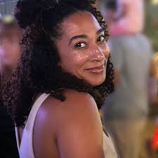 Ok hairstylist or my curly haired ladies this is for you! Everytime I style  my daughter's hair it comes out like this! I fixed her hair this morning  and I soaked it