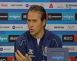 As a player, he notably represented two of the big three in his country, porto and sporting. Lopetegui Antonio Oliveira Respeito Todas As Opinioes Maisfutebol