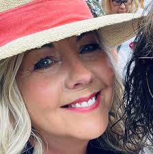 Jo Macfarlane (@jo.macfarlanebarton) • Facebook