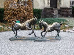 Poznańskie koziołki to obecnie jeden z największych symboli miasta. Koziolki Poznanskie Sztuka Niejedno Ma Imie