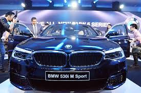 Yah, jenis mobil sedan ini memang dari dulu sampai sekarang sangat disukai dan difavoritkan. Bmw Yakin Capai Sasaran 2017 Media Permata Online