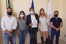 Juan manuel fangio (spanish pronunciation: Juan Jose Frangie Juanjosefrangie Twitter