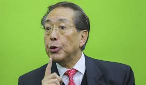 Government may pause Hong Kong extradition bill in face of more mass  protests