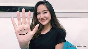 Lirik Lagu Salshabilla Ku Menunggu Lirik Lagu Dunia