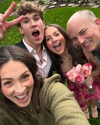 Karen Baumgartner (@karen_baumgartner) • Instagram photos and videos